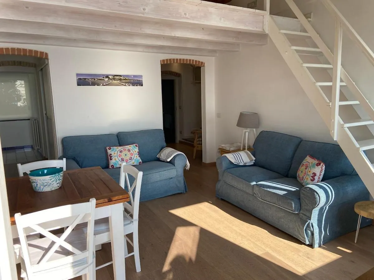 Attico Fronte Mare Nel Borgo Di Celle Ligure Apartment 0*,  Italy